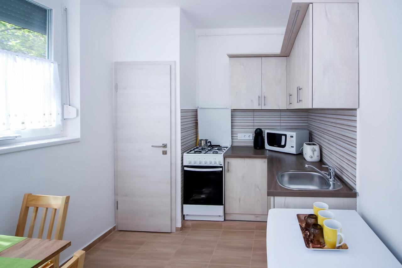 Helios Apartman Szeged Apartment Exterior photo